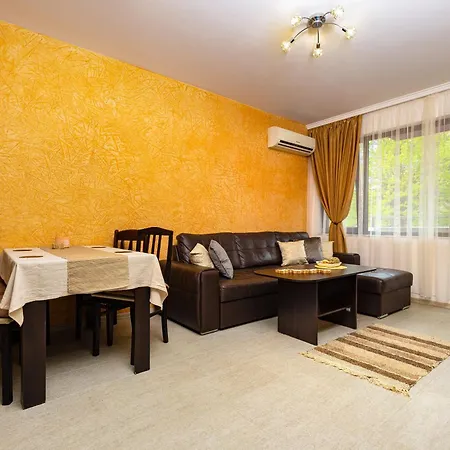 Apartment Central Flat - Old Town & Kapana